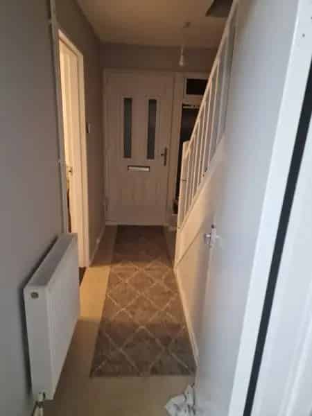 3 Bed Semi-Detached House Near A3 Hospital and Schools