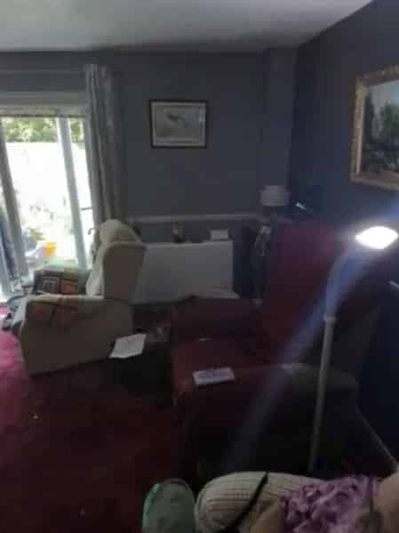 2 Bed Semi-Detached House with Stairlift and Private Garden