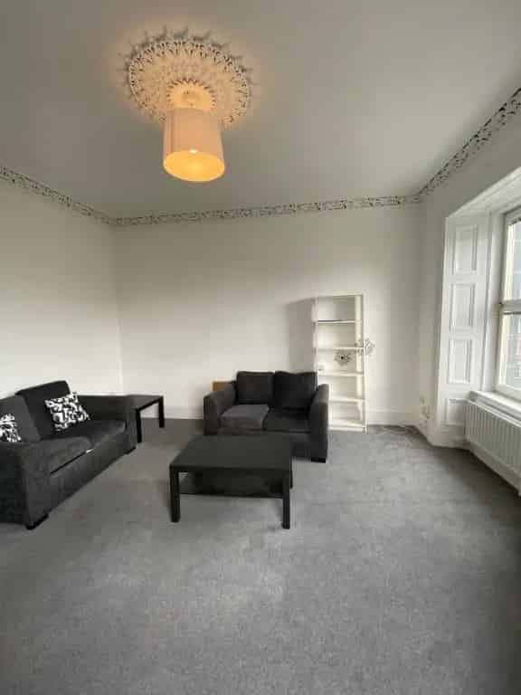 3 Bedroom Flat to Rent