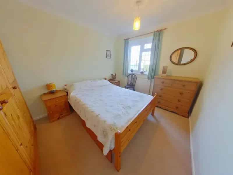 3 Bed Bungalow For Sale - Requires TLC - Westerly Garden