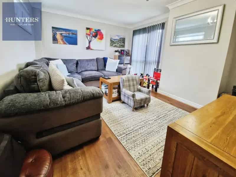 3 Bedroom House For Sale Near Public Transport