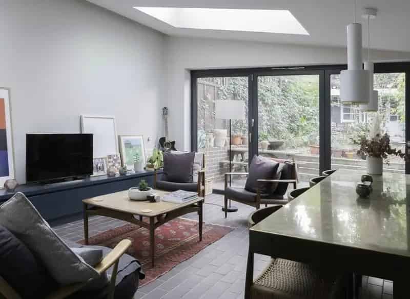Two Bedroom Garden Flat Nunhead High Street
