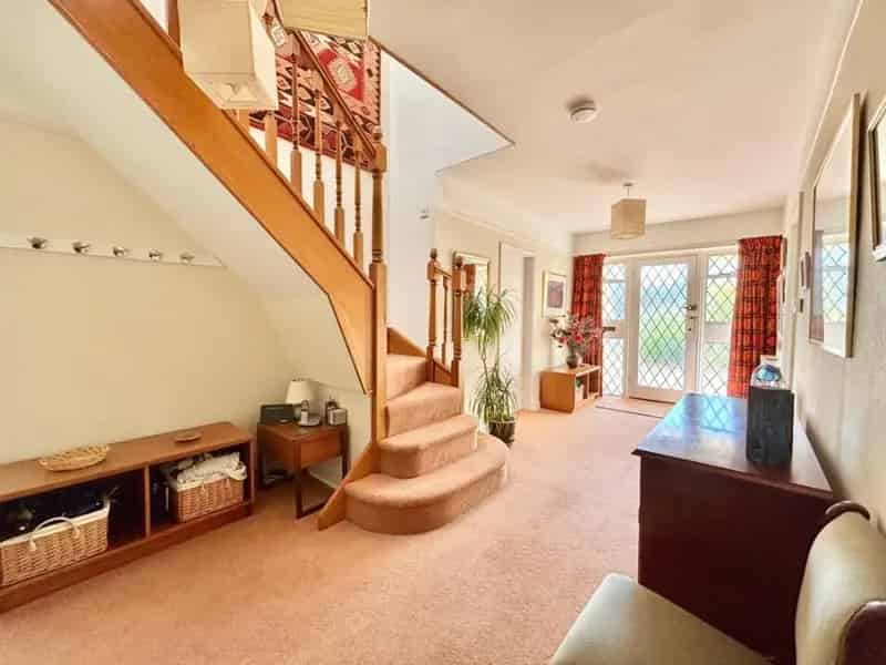 4 Bed Detached House For Sale