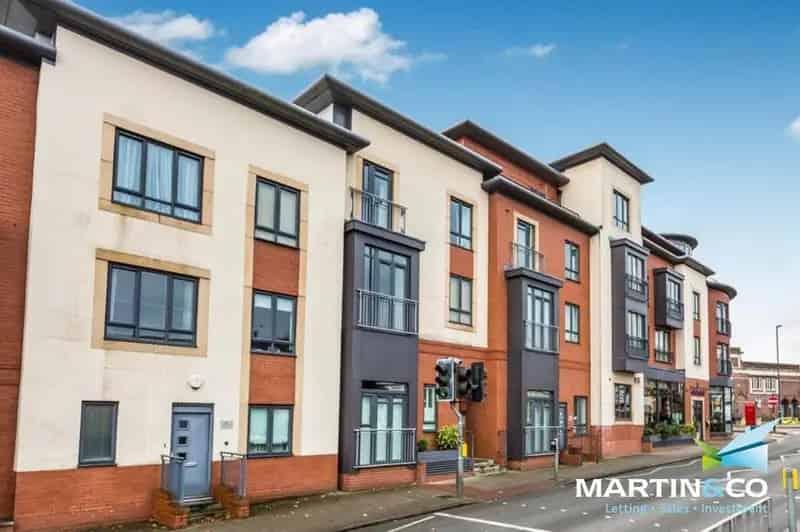 2 Bedroom Ground Floor Flat for Sale
