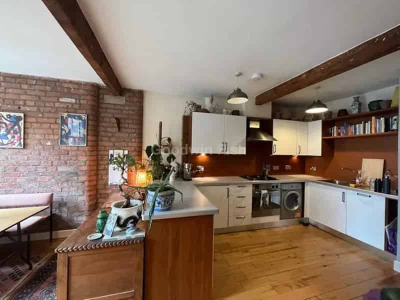 1 Bedroom Apartment House to Rent