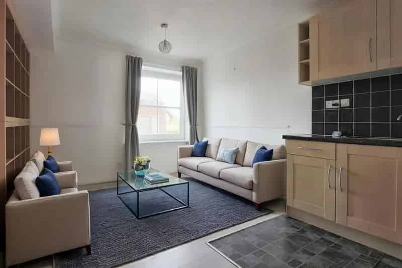Studio for Sale in Hull, Beverley Area