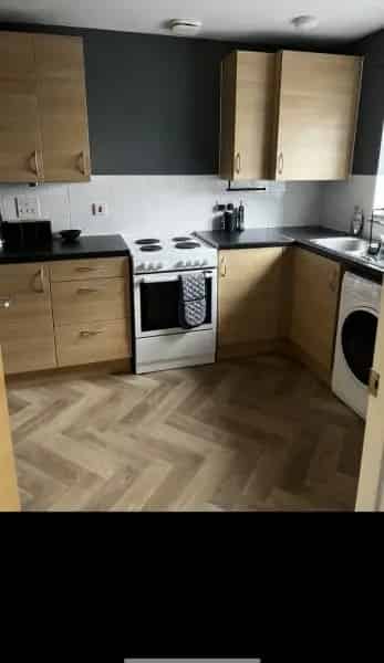 2 Bed House in Marldon - Newly Decorated