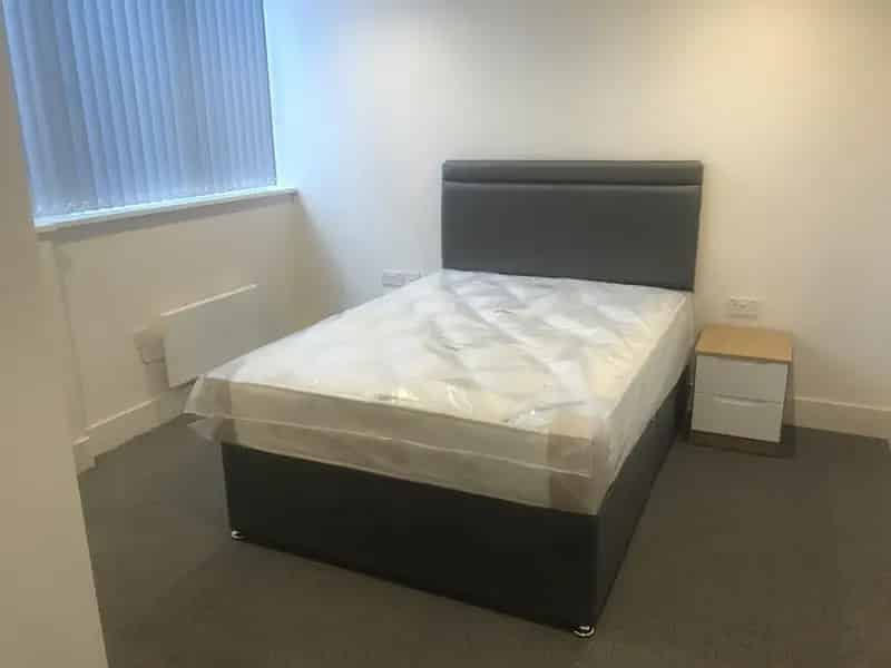 1 Bedroom Apartment in City's Finance District