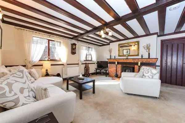 Framewood Manor, Framewood Road, Stoke Poges, SL2 4QR | Property for sale | Savills