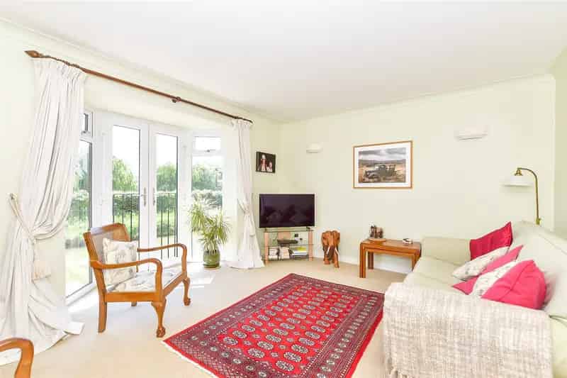 3 Bedroom Townhouse for Sale in Historic Old Town