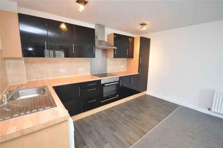 Apartment For Sale in Leeds, England