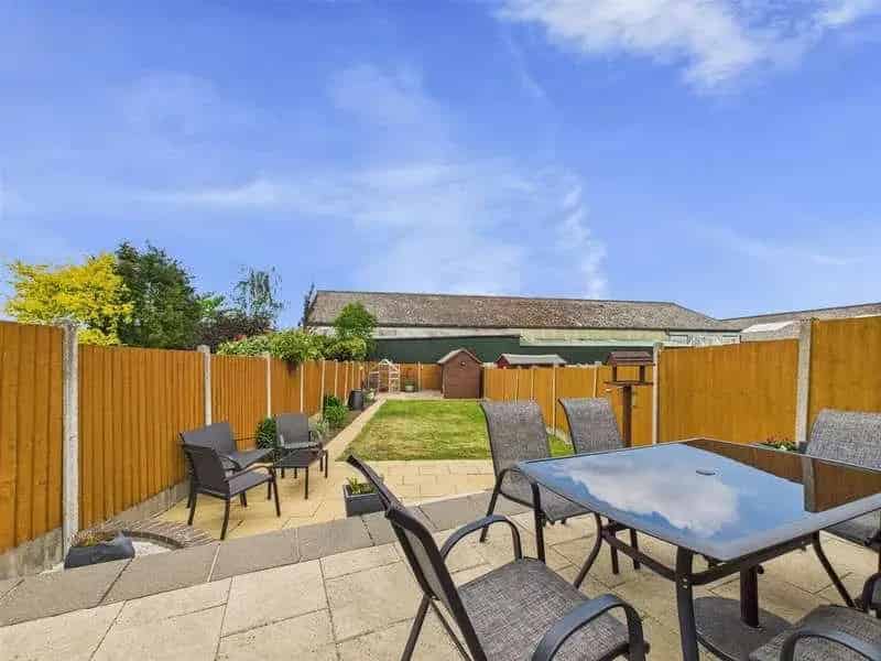 3 Bed Townhouse For Sale