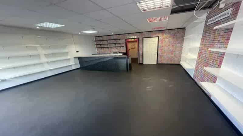 Retail Shop For Sale Farnborough