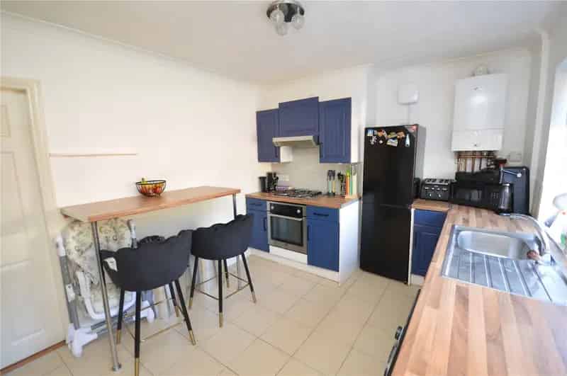 House For Sale , 20, Westbury Place North, Leeds, England