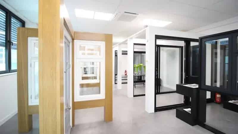Industrial Warehouse Unit For Sale