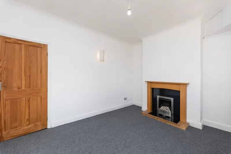 2 Bedroom House For Sale in Castleford