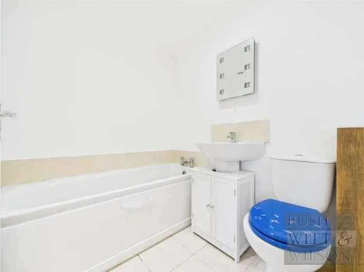 2 Bed Flat for Sale in Hastings