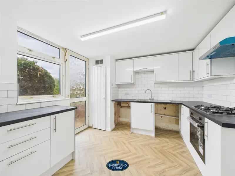 3 Bedroom End Terrace House to Rent Binley