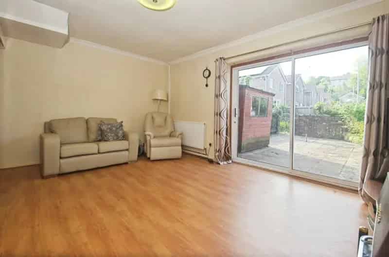 3 Bedroom Terraced House Peaceful Cul De Sac