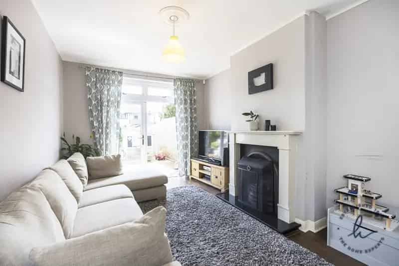 4 Bedroom House to Rent - Large Garden & Off-Road Parking