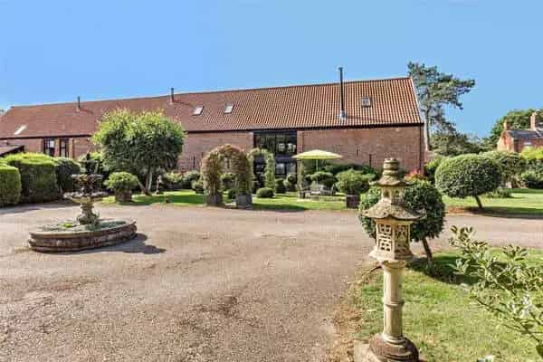 Burlingham Barn: 4 Bedroom Converted Barn with 6 Acres Available