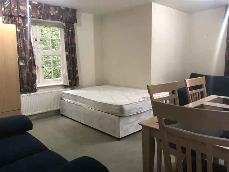 2 Bedroom Apartment Hendon Station