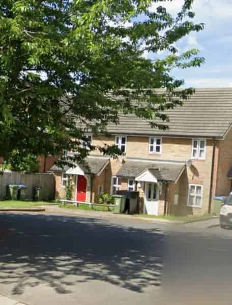 3 Bedroom House in Kent - Garden, Parking, Large Rooms
