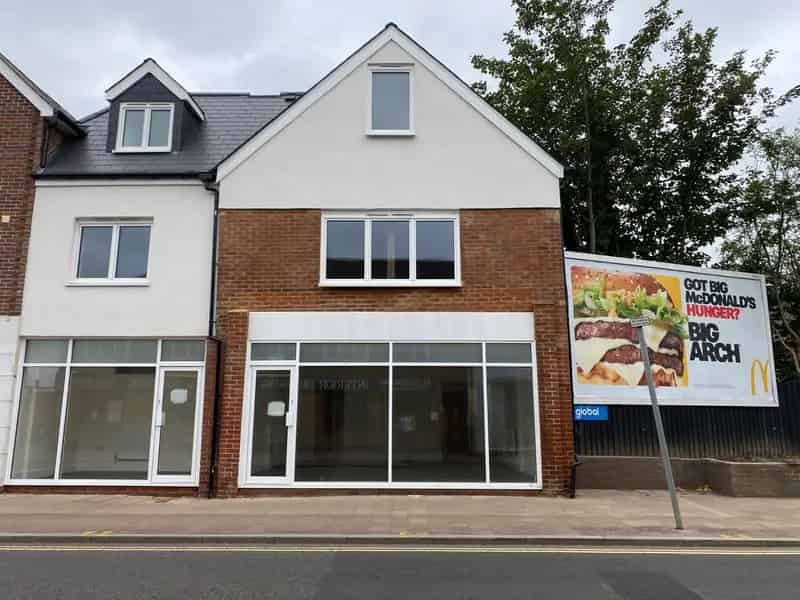 Commercial property For Rent , Hart, England