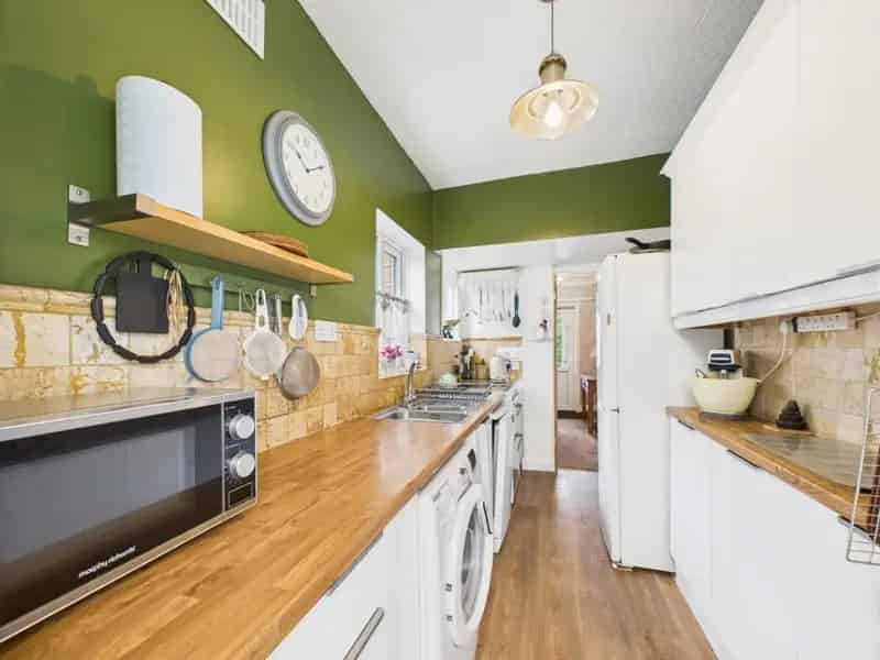 3 Bedroom House For Sale Wrose Village
