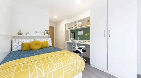 96m² 1 Room Flat for Students in Aberdeen