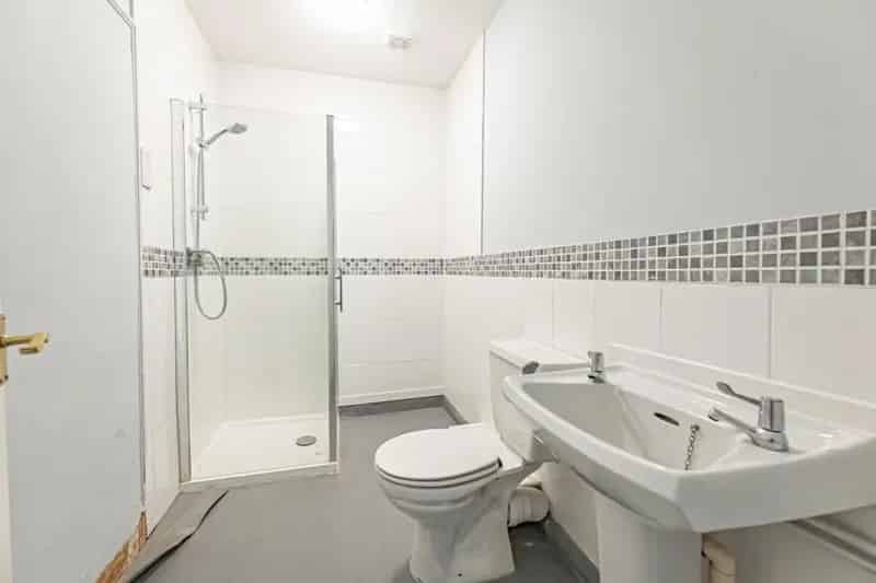 18 Bed HMO Investment Property Leighton Buzzard
