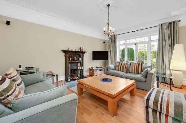 Wolsey Road, East Molesey, Surrey, KT8 9EW | Property for sale | Savills