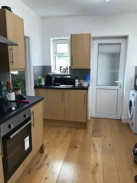 3 Bedroom Semi Detached House Hertfordshire