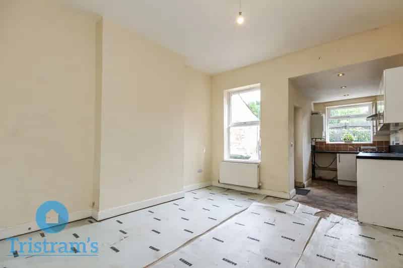 4 Bedroom Townhouse For Rent