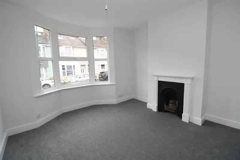 3/4 Bedroom Family House Hove Poets Corner Zero Deposit