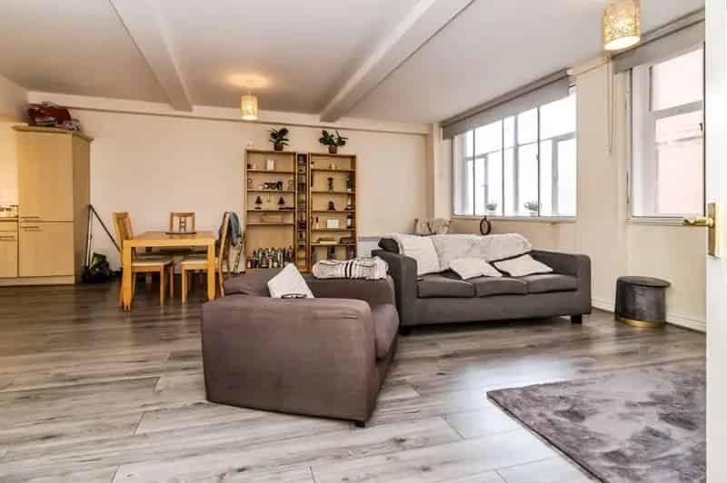 2 Bedroom Flat for Sale Manchester M1 Oxford Road