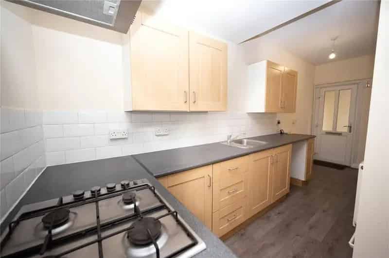 1 Bedroom Apartment to Rent Near Victoria Park
