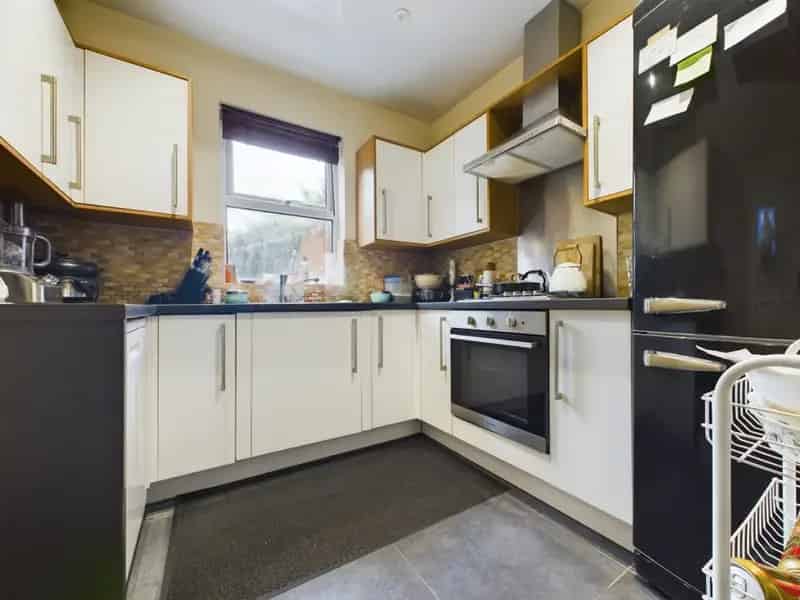 2 bedroom House
 To Rent