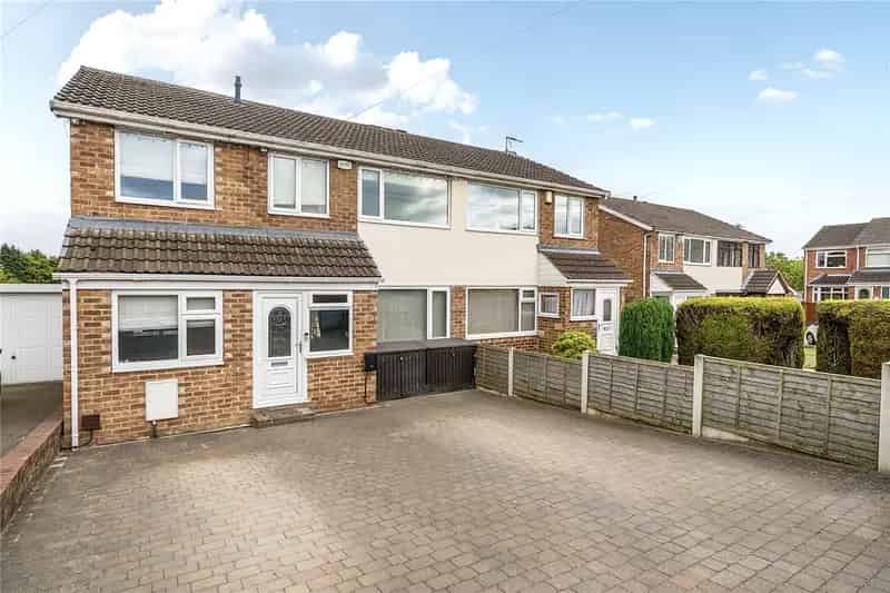 Four Bedroom Family Home in Woodlesford