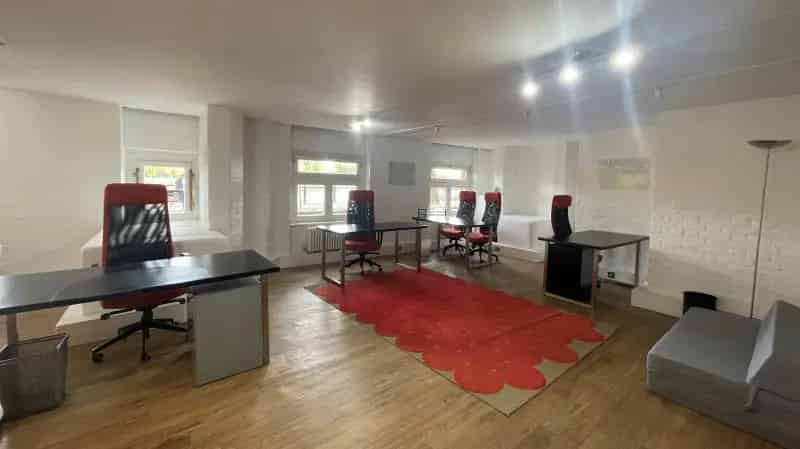1417 sq ft Office Near Putney Bridge Station
