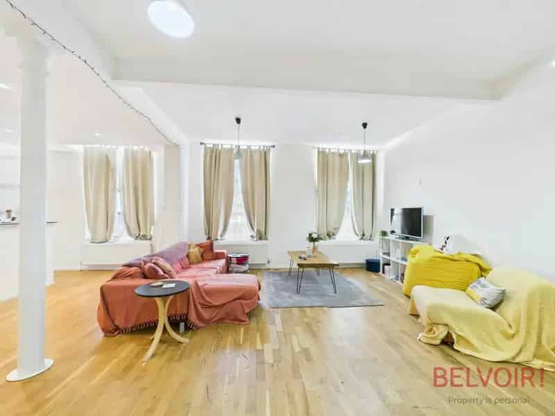 Spacious 2-Bed Apartment in Nottingham - No Onward Chain