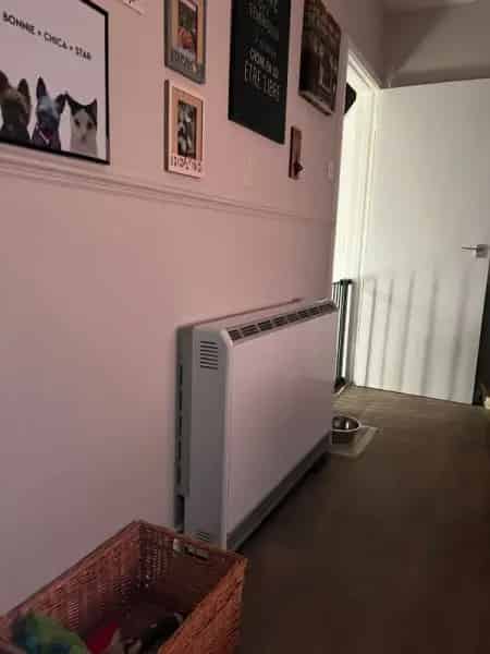 1 Bed Maisonette Yelling All Decorated New Floors Garden Parking
