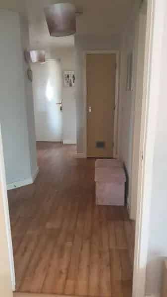 Spacious Family Home Near Amenities