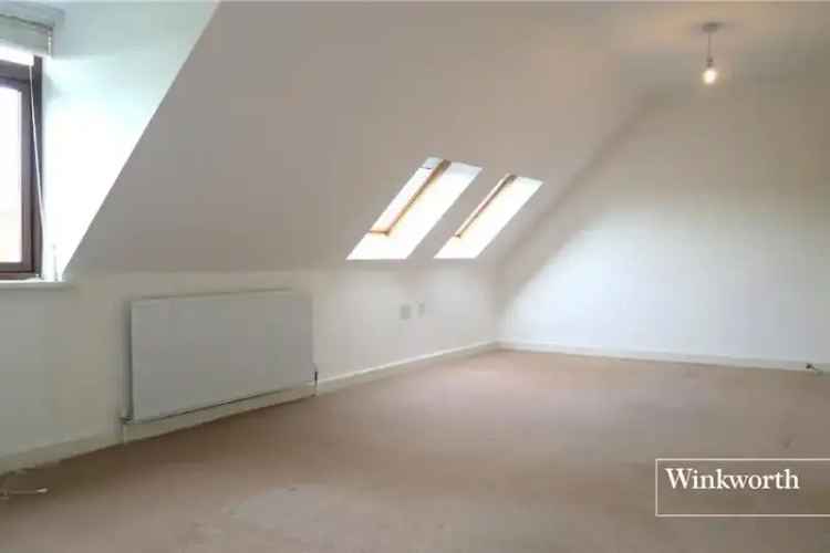 1 Bedroom Flat for Sale Top Floor High Barnet