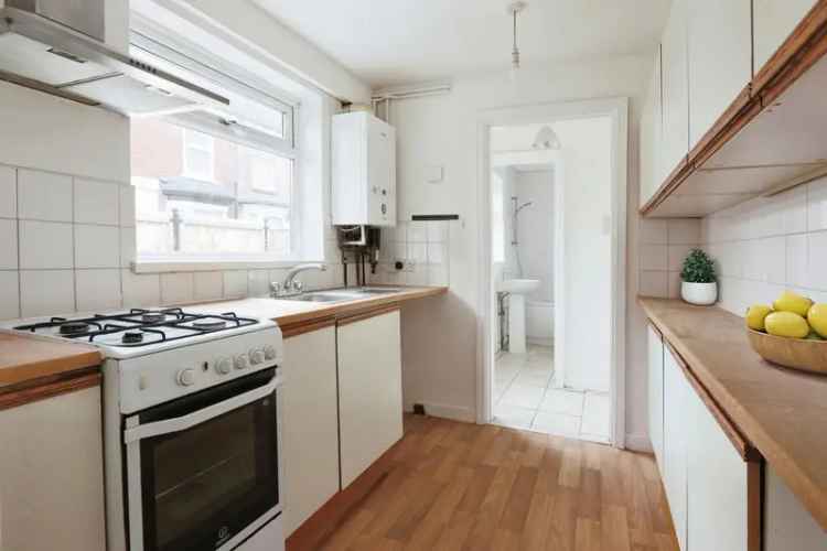 2 bedroom end of terrace house for sale