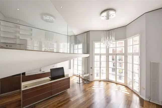 Stunning 1-Bed Plus Study Flat for Sale in Knightsbridge