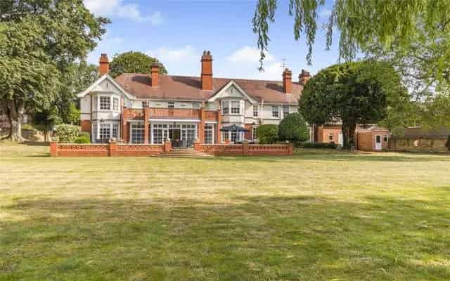Stoneycroft Lincoln 7 Bedroom Detached House For Sale