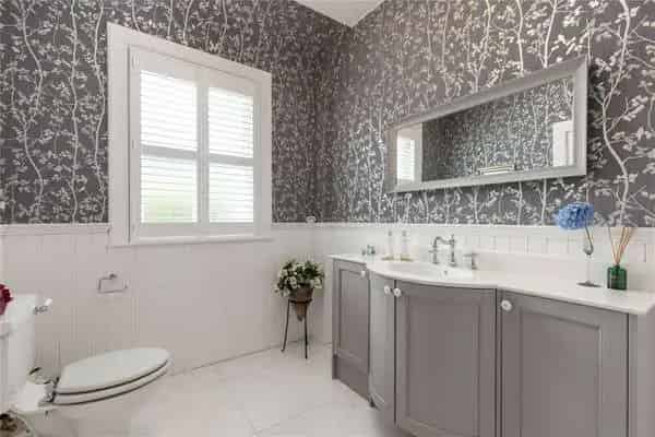 Detached Family Home in Colinton Village