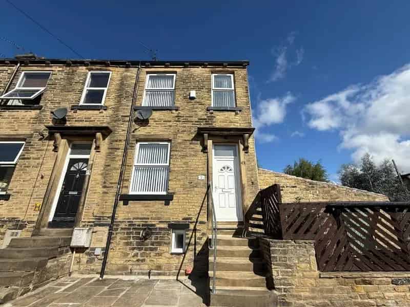 2 Bedroom House to Rent in Idle Village