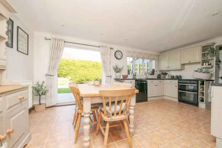 3 Bed House Great Cornard Family Home
